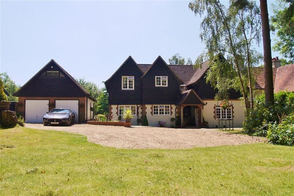 Additional image 26 of 6 bed detached house to rentForest Grange, Horsham, West Sussex RH13