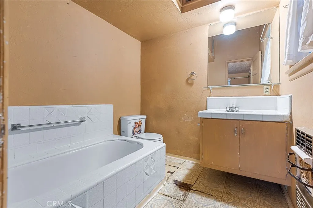 Additional image 6 of 3914 Mckenzie St, Riverside, CA 92503