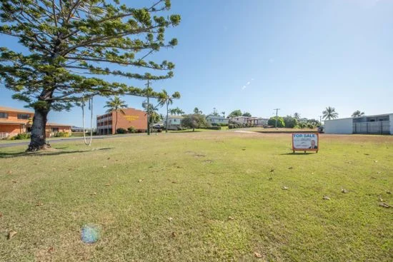 Additional image 8 of 1/2 Owen Jenkins Drive, Sarina Beach QLD 4737