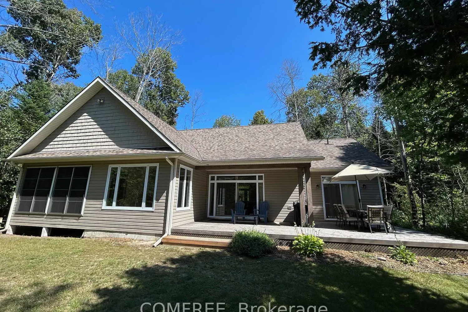 38 Bell Drive photo 3