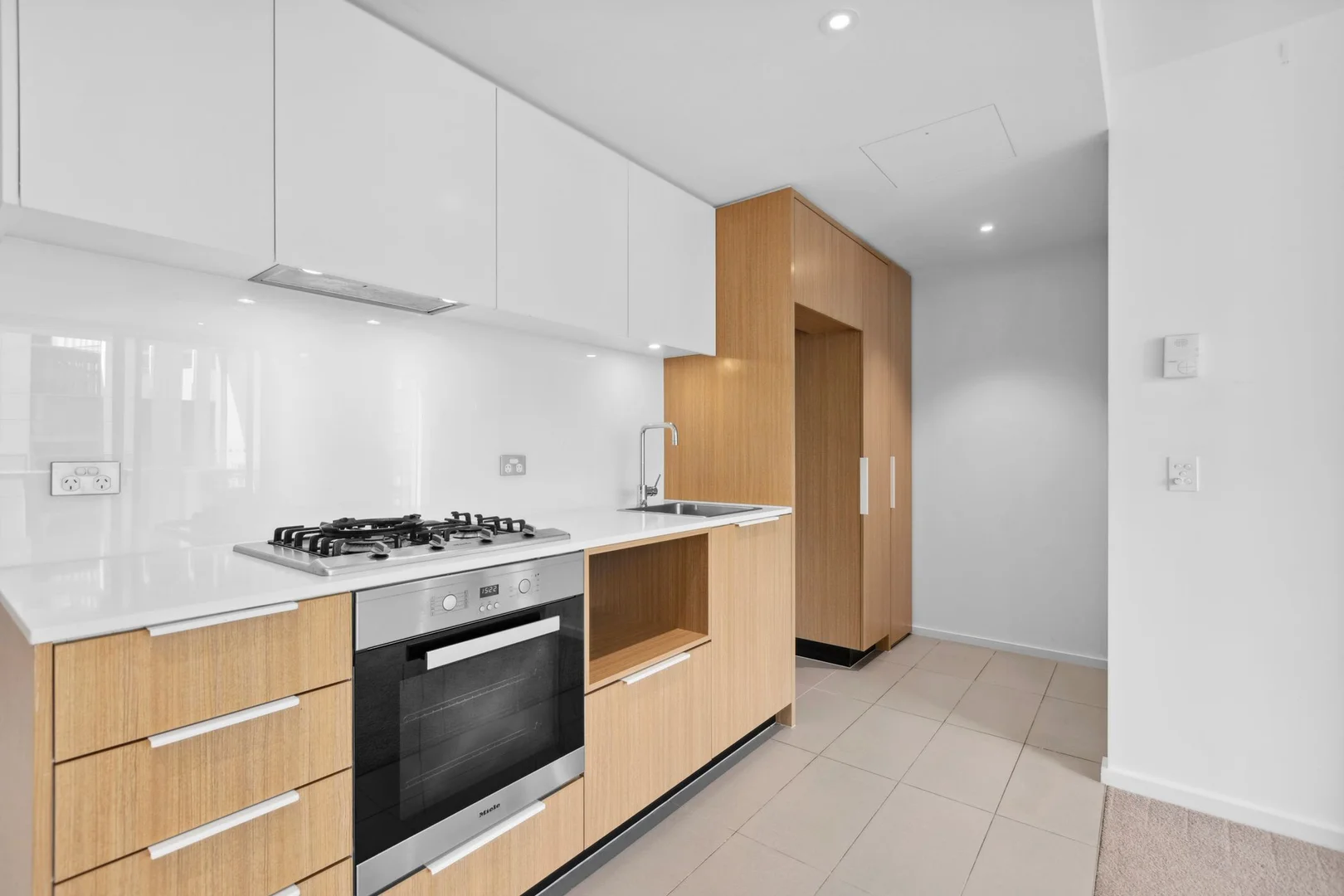 Additional image 3 of 1510E/888 Collins Street, Docklands VIC 3008