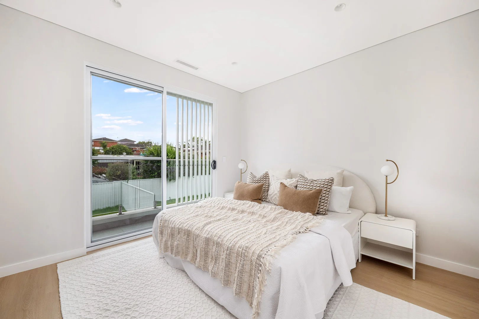 Additional image 9 of 6 Glenisia Avenue, Georges Hall NSW 2198