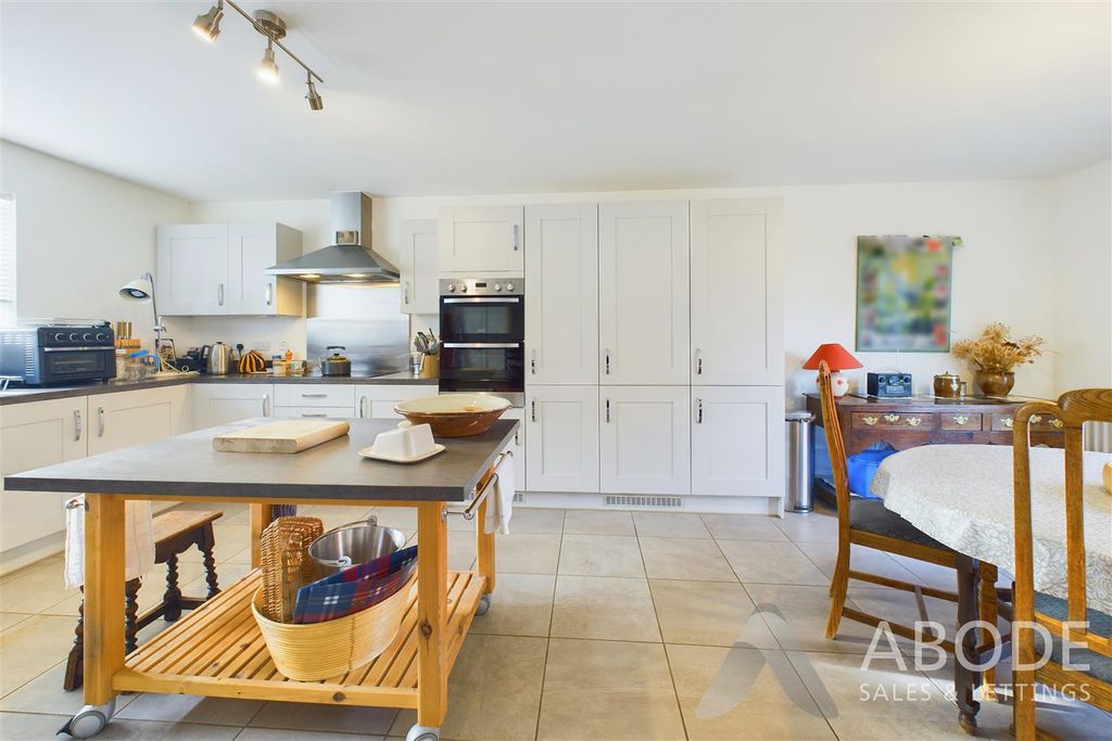 Additional image 6 of 4 bed detached house to rentLonglands, Repton, Derby DE65
