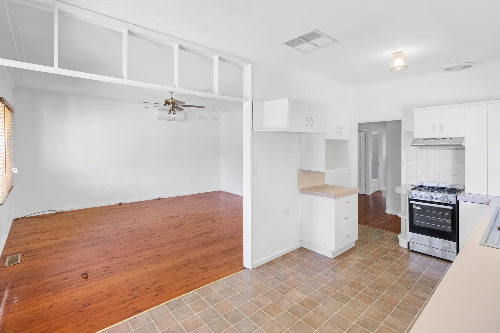 Additional image 6 of 44 Stanley Street, Kooringal NSW 2650