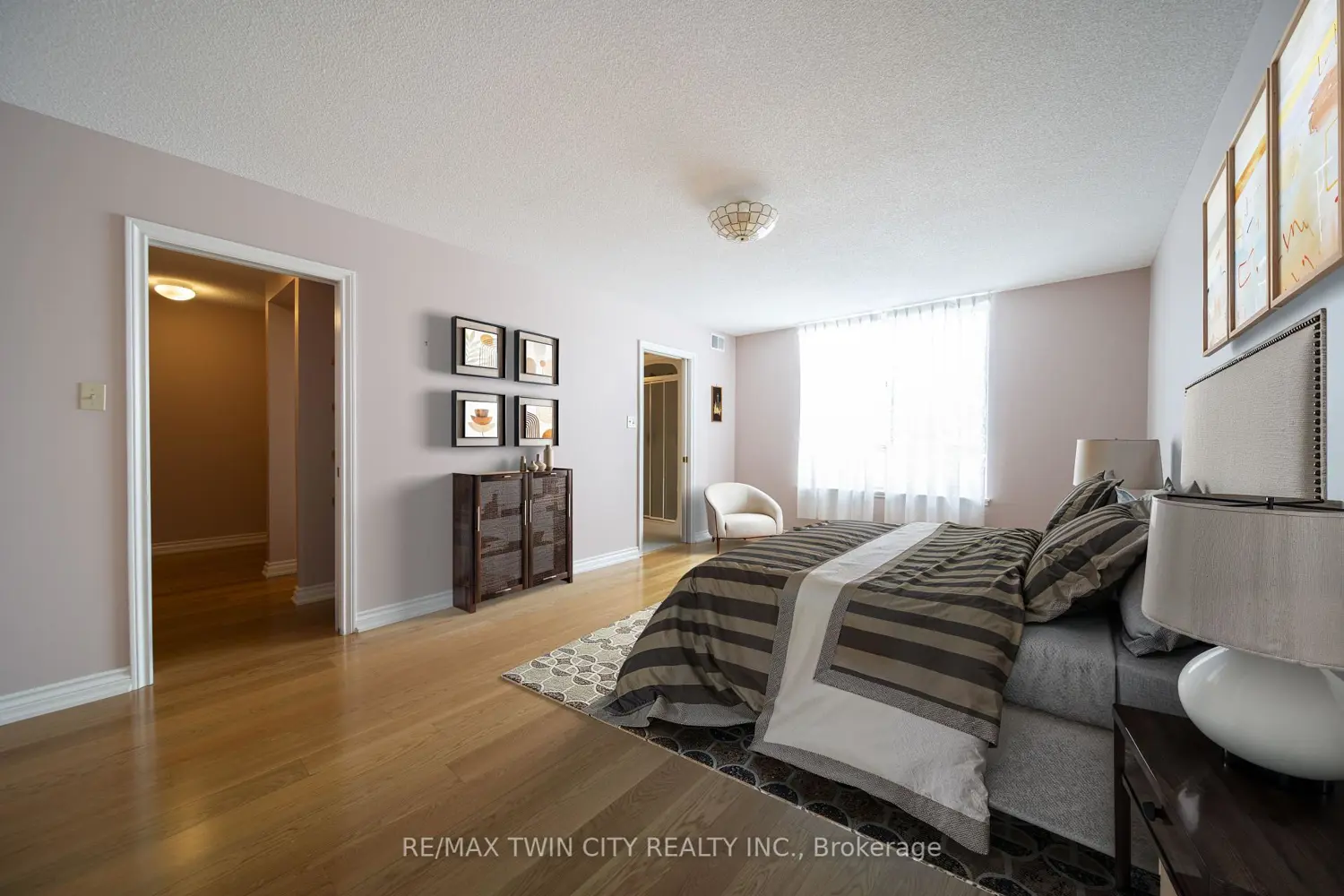 Additional image 13 of 2 Lancaster Street 504