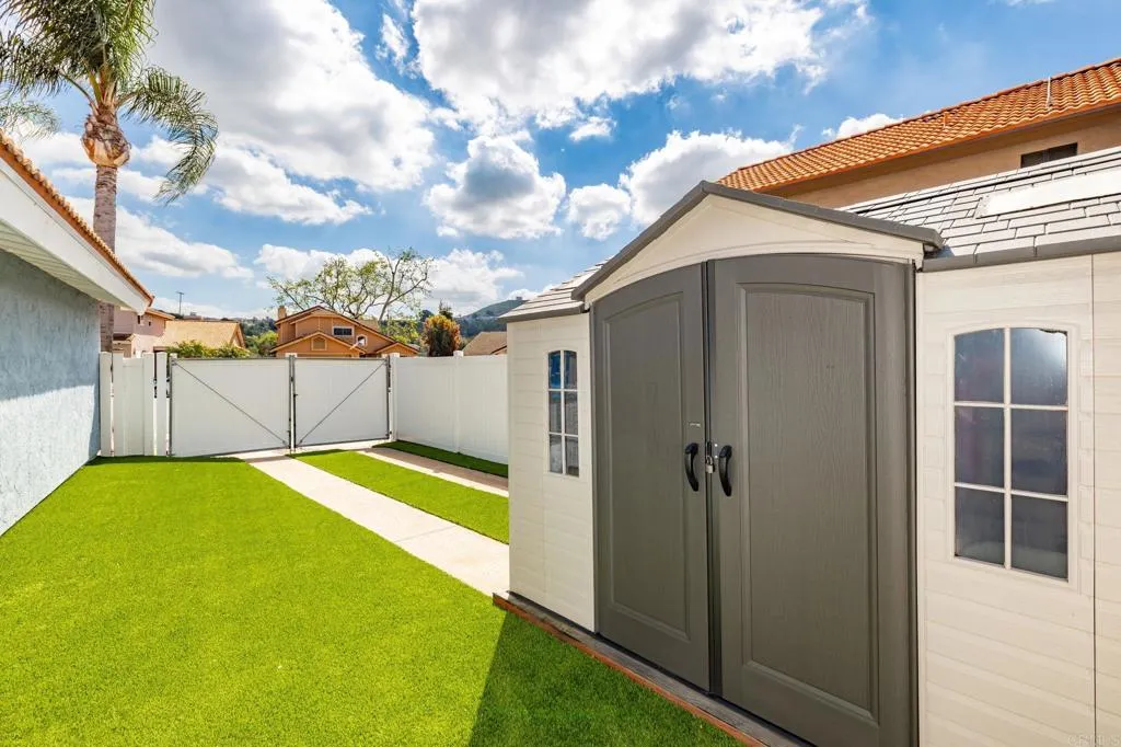 Additional image 92 of 9126 Sinsonte Lane, Lakeside, CA 92040