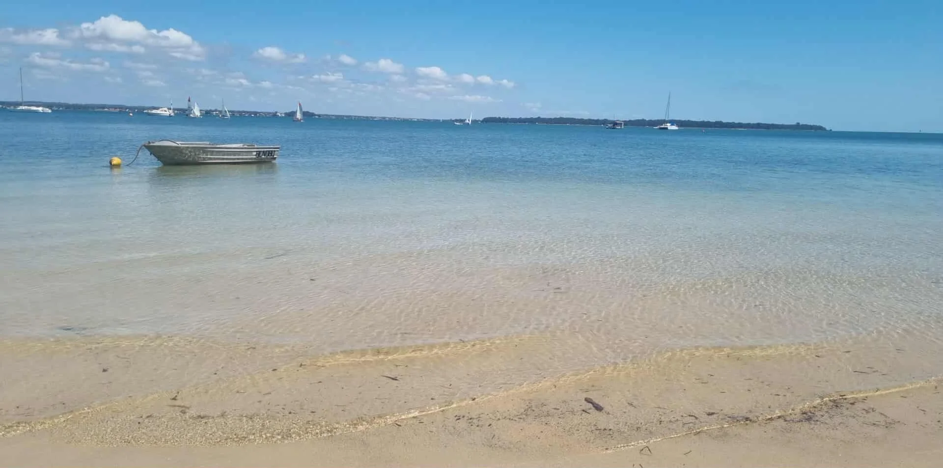 Additional image 14 of 22 Waterside Dr, Macleay Island QLD 4184