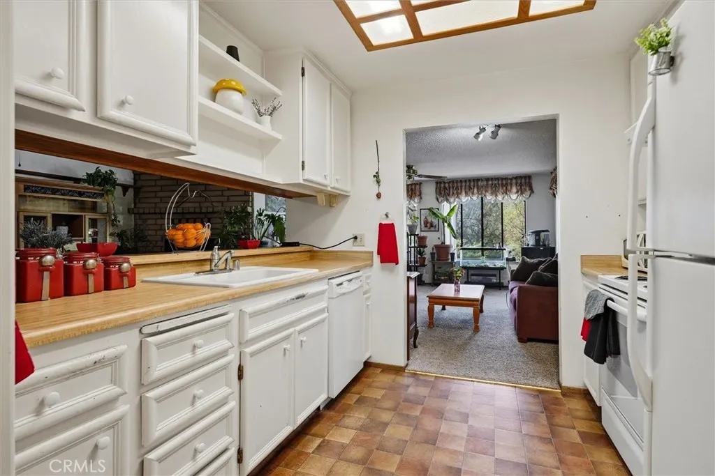 Additional image 42 of 40888 Goldside Dr, Oakhurst, CA 93644