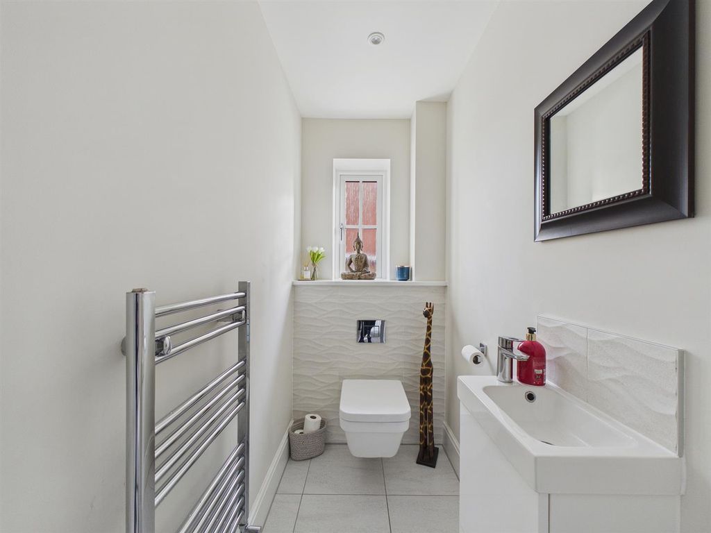 Additional image 12 of 4 bed detached house to rent4 Bay Tree Close, Upton-Upon-Severn, Worcester WR8