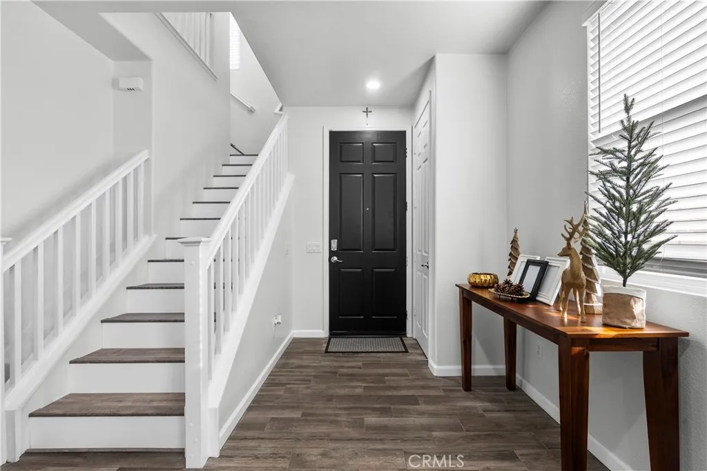 Additional image 4 of 19904 Holly Drive, Saugus, CA 91350