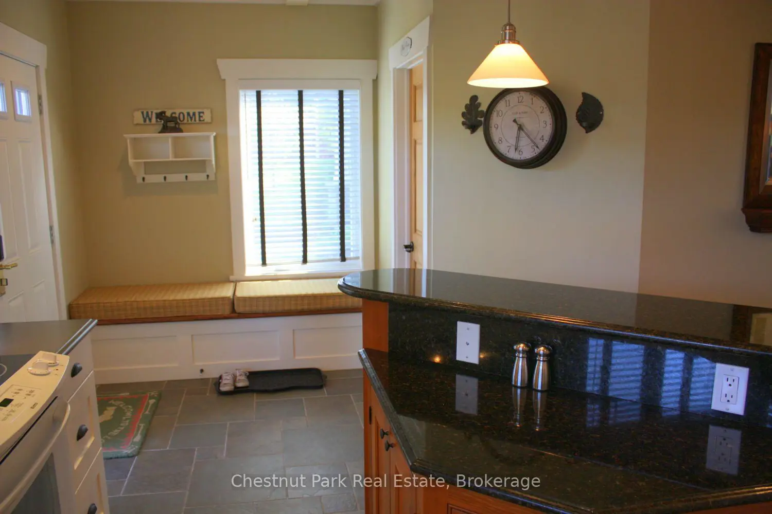 Additional image 16 of 1020 Birch Glen Maple Cottage Week 9 Road