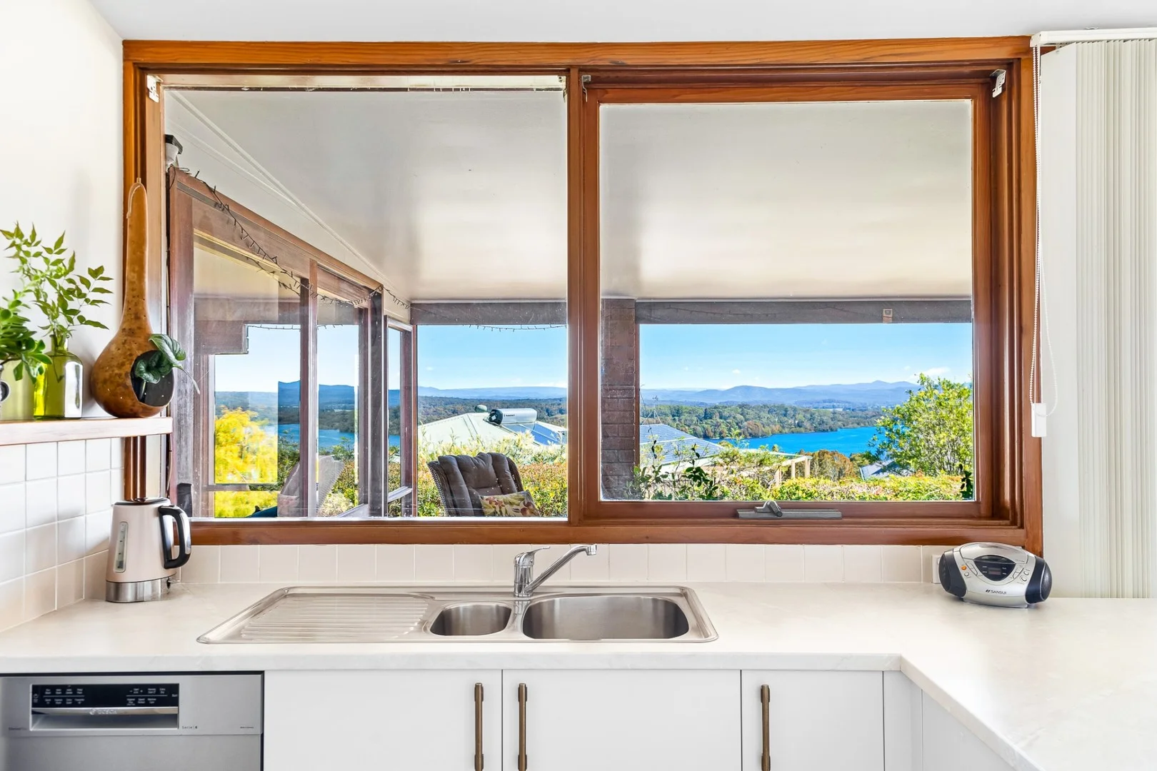 27 Coral Crescent, Tuross Head NSW 2537