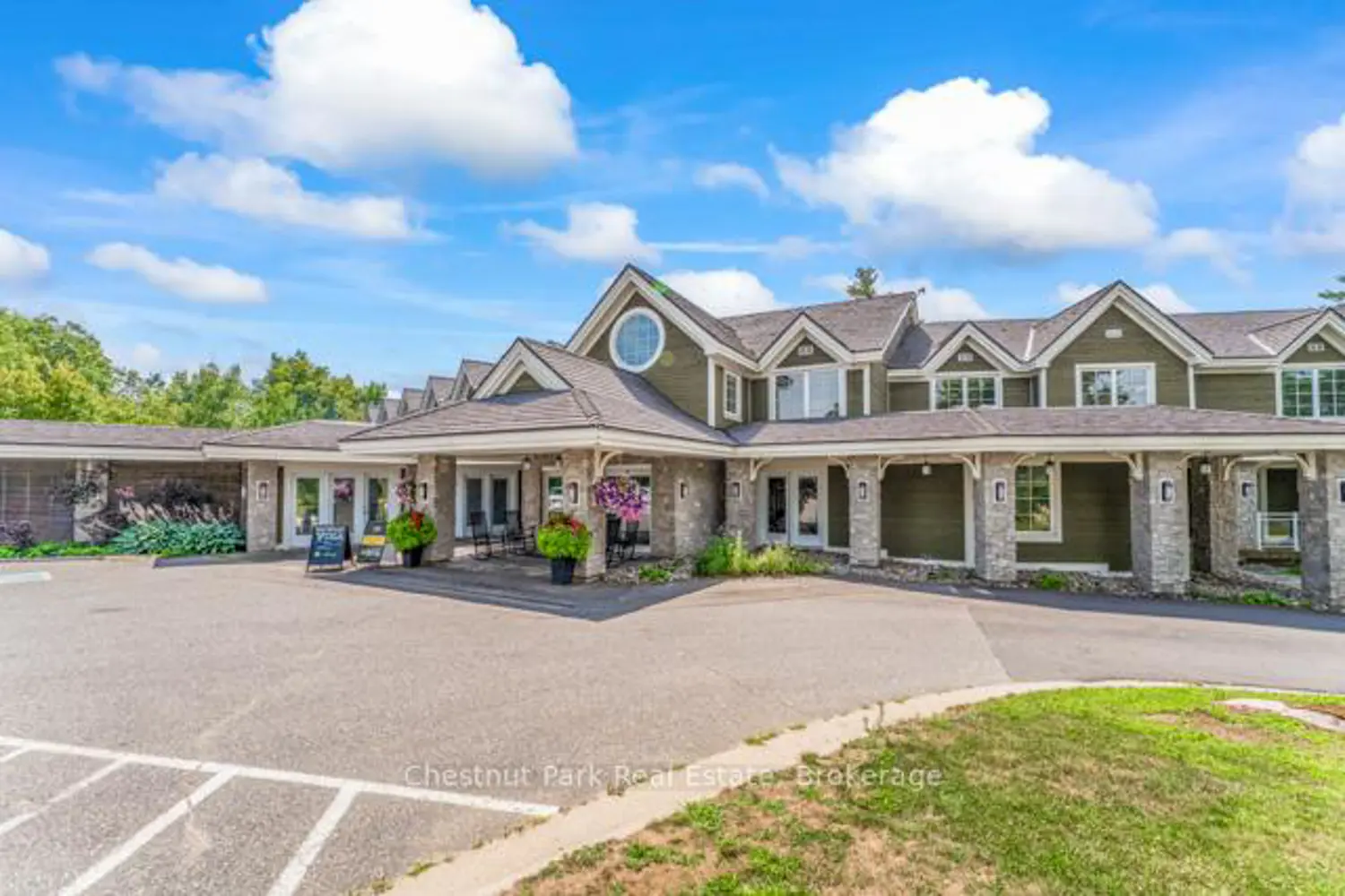 Additional image 8 of 1869 Muskoka Road 118 Highway B#206