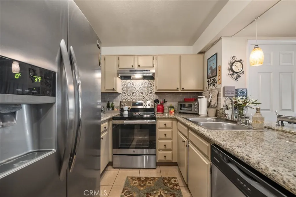 Additional image 38 of 1480 W Edgehill Road Unit 3, San Bernardino, CA 92405