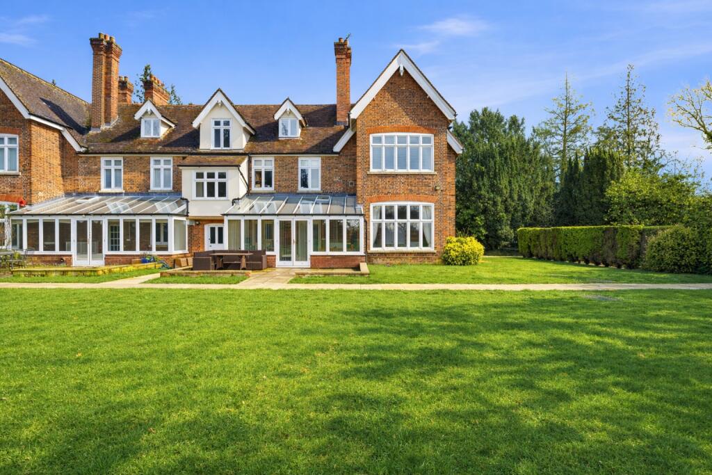 Additional image 11 of Astwick Manor, Coopers Green Lane, Hatfield, Hertfordshire, AL10