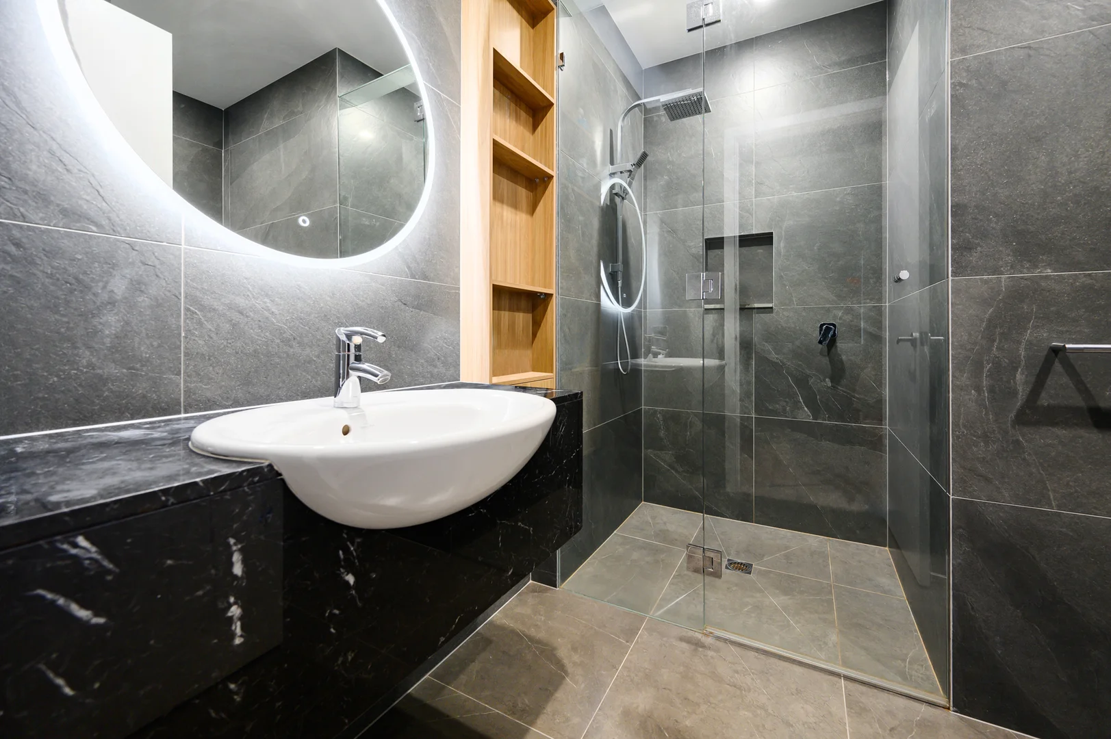 Additional image 20 of 21 King Arthurs Court, Sovereign Islands QLD 4216