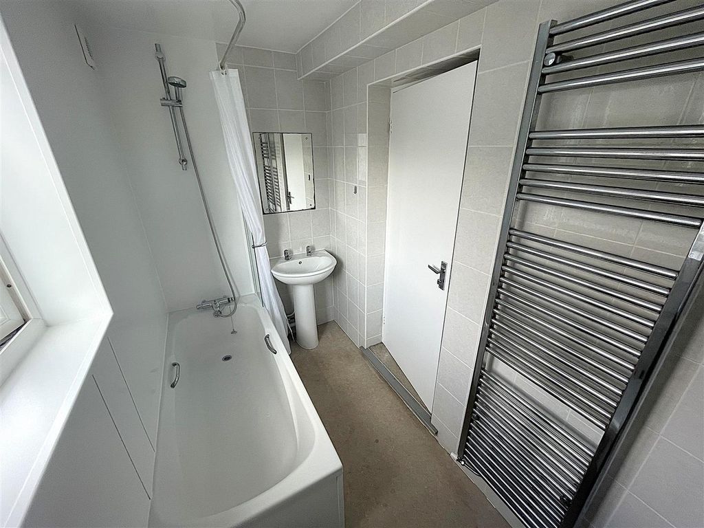 Additional image 12 of 7 bed property to rentAlpha Road, Cambridge CB4
