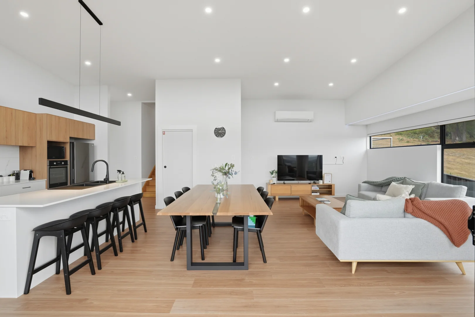 Additional image 8 of 35 High Street, Beaconsfield TAS 7270