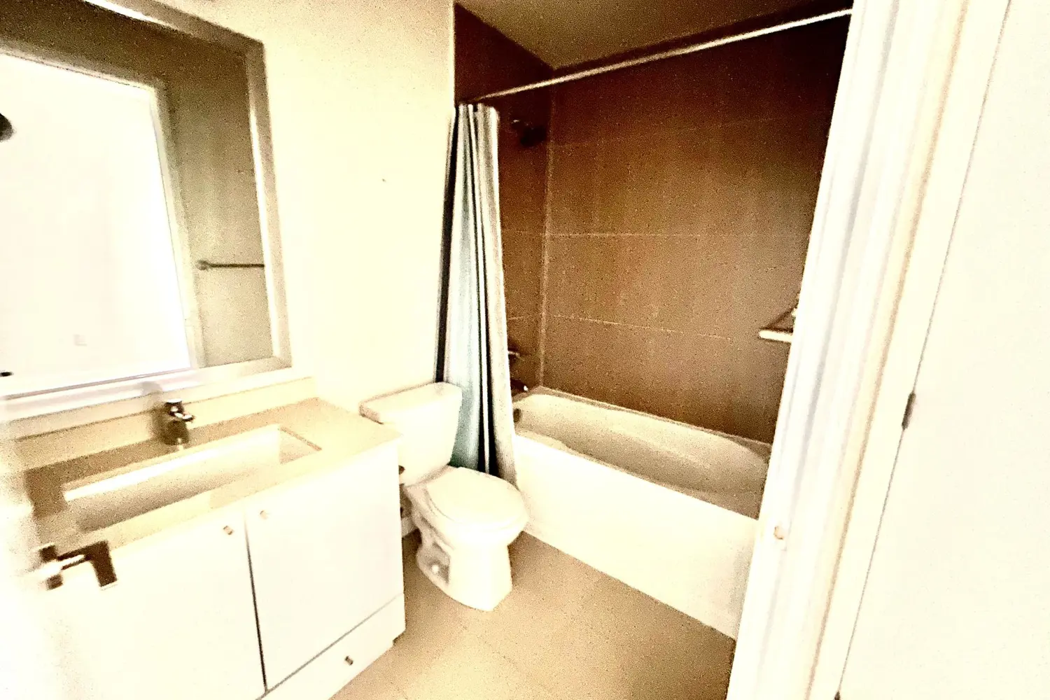 Additional image 9 of 3975 Grand Park Drive 2809