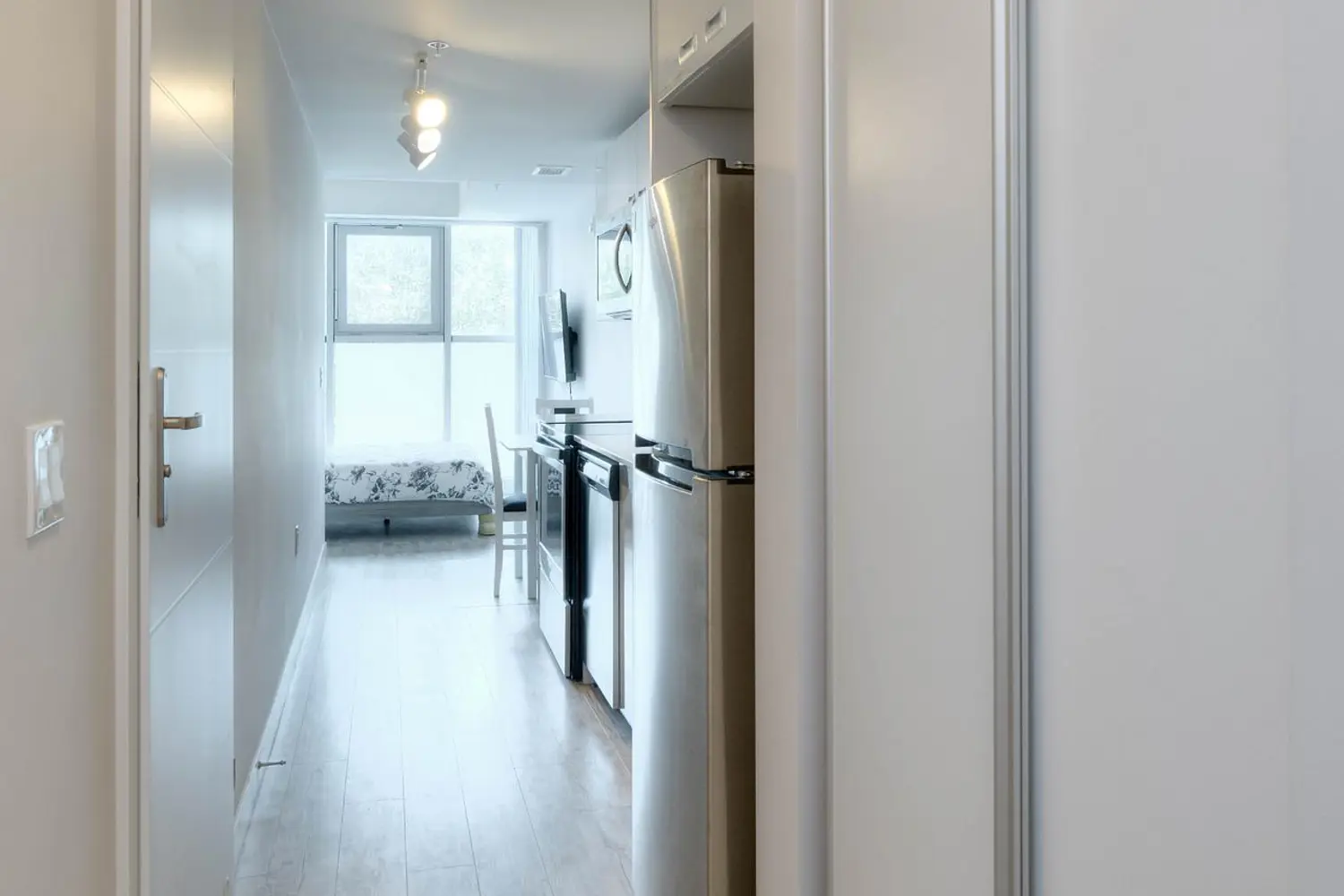 Additional image 3 of 257 Hemlock Street 415