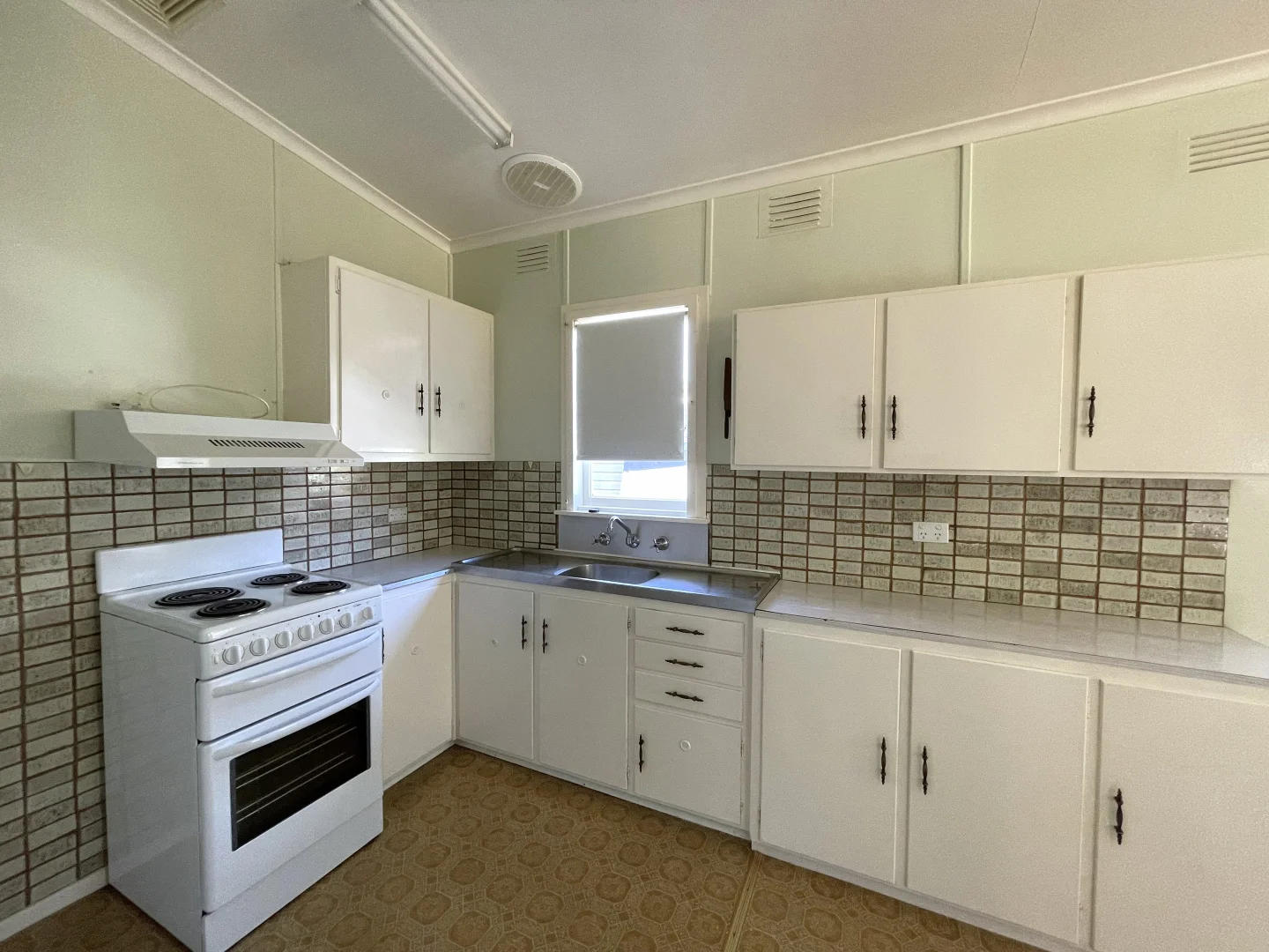 Additional image 3 of 19 Francis Avenue, Gundagai NSW 2722