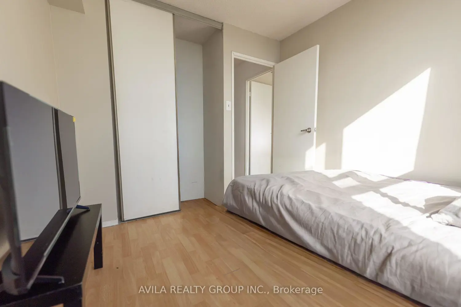 Additional image 12 of 3077 Weston Road 1905