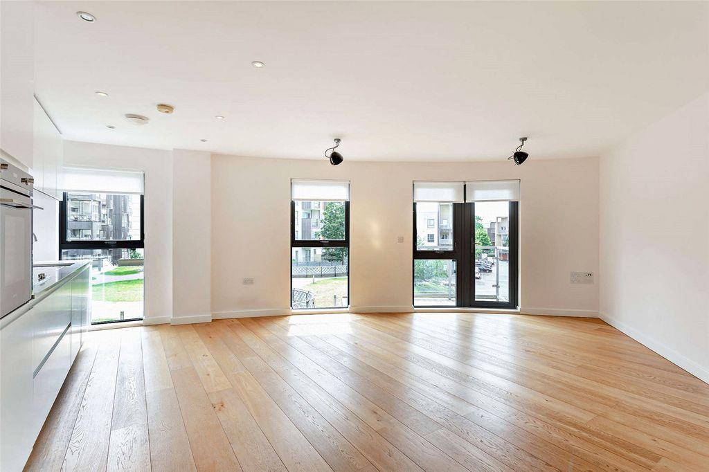 Additional image 5 of 3 bed flat to rentGlenalmond Avenue, Cambridge CB2