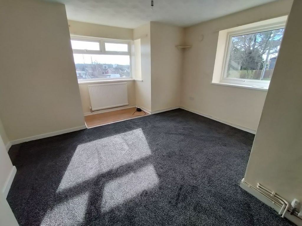 Additional image 5 of 2 bed flat to rentSt. Oswalds Close, Sebastopol, Pontypool NP4
