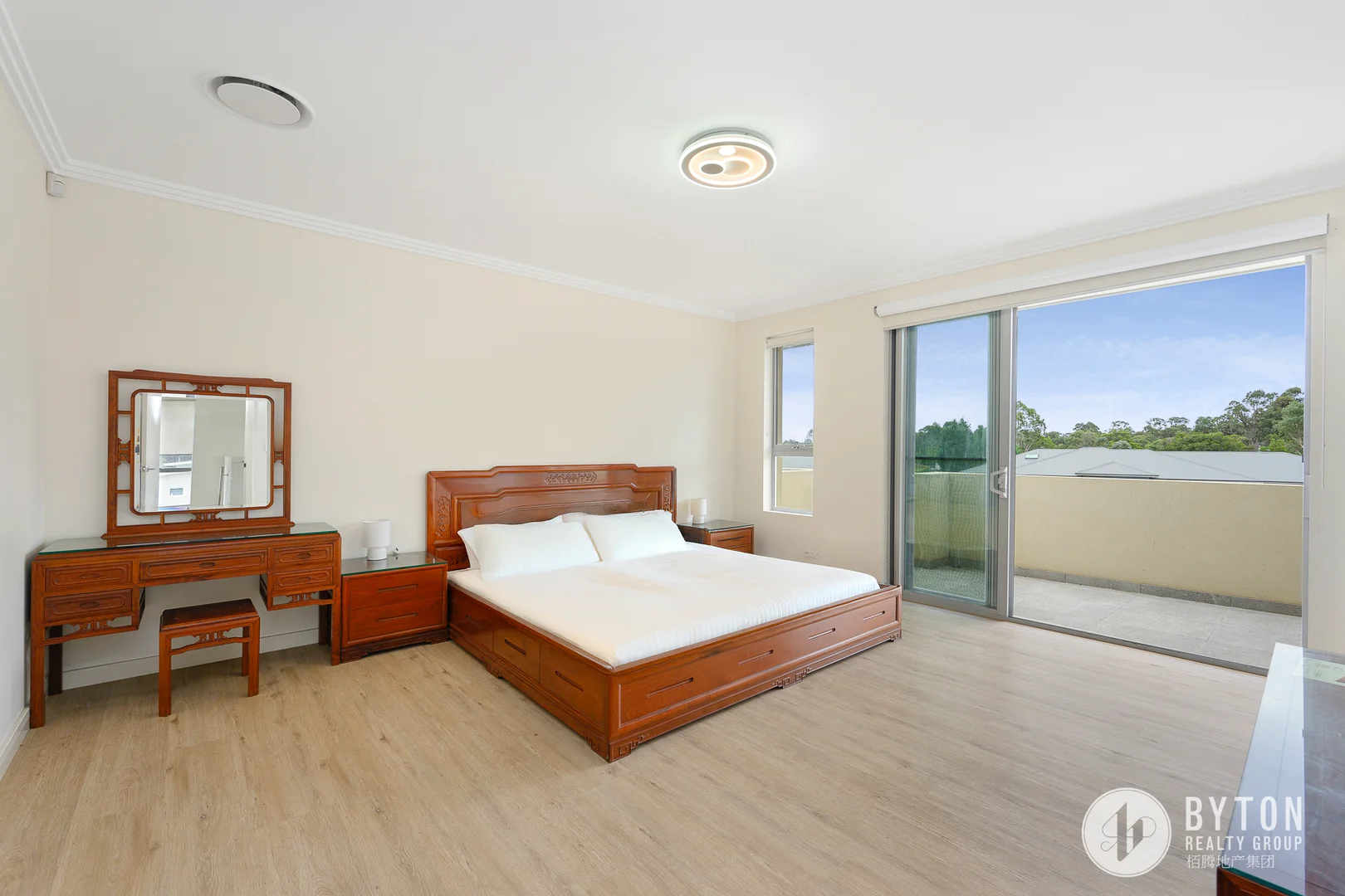 Additional image 22 of 72 Twin Creeks Drive, Luddenham NSW 2745