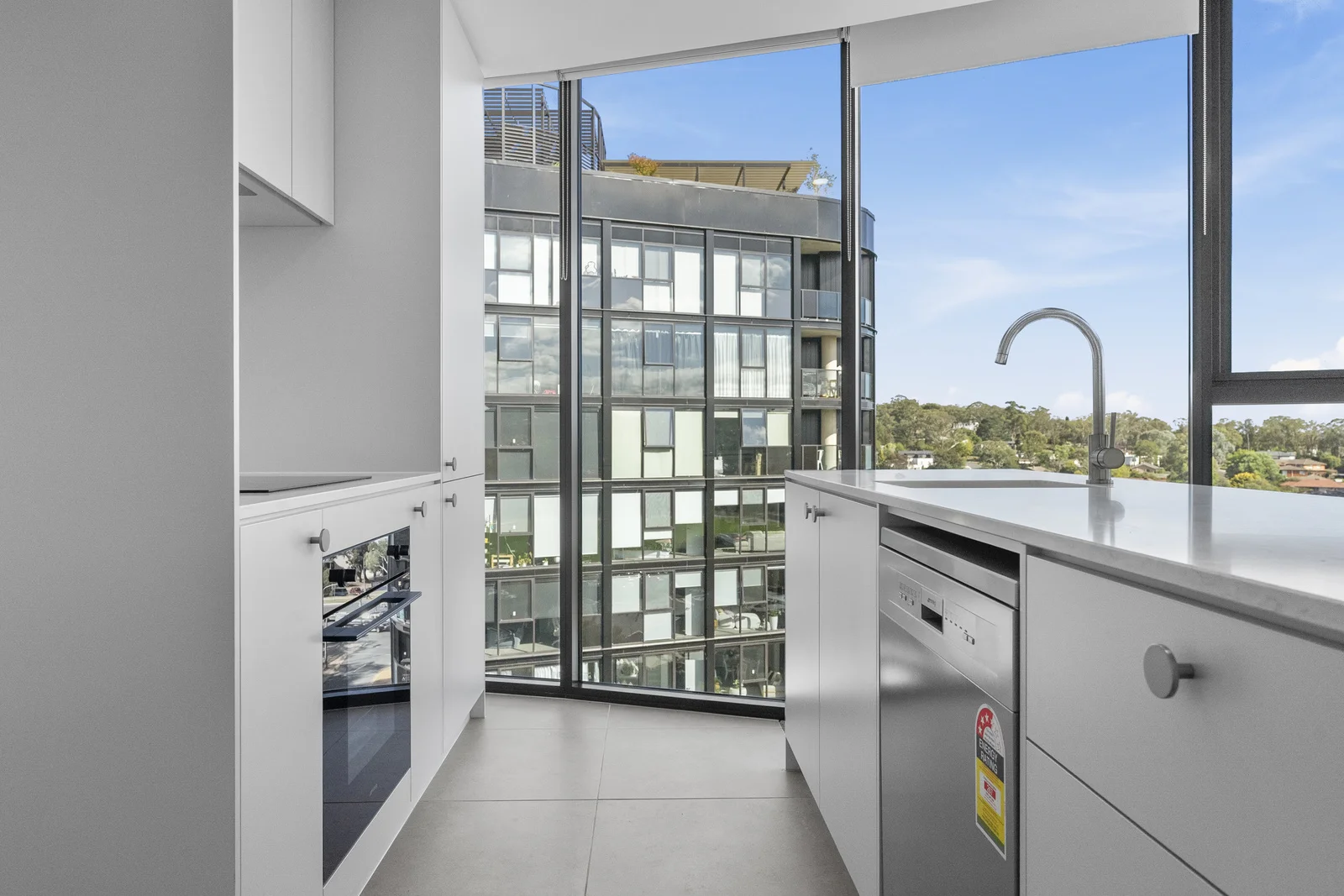 Additional image 2 of 907/2 Furzer Street, Phillip ACT 2606
