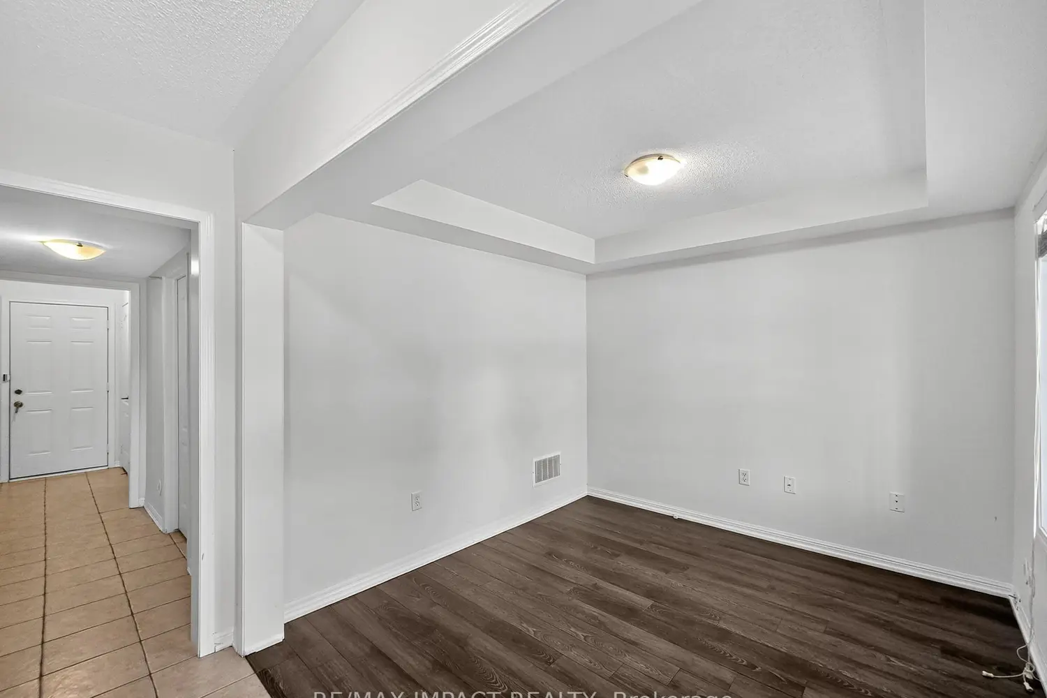 232 Rouge River Drive photo 4