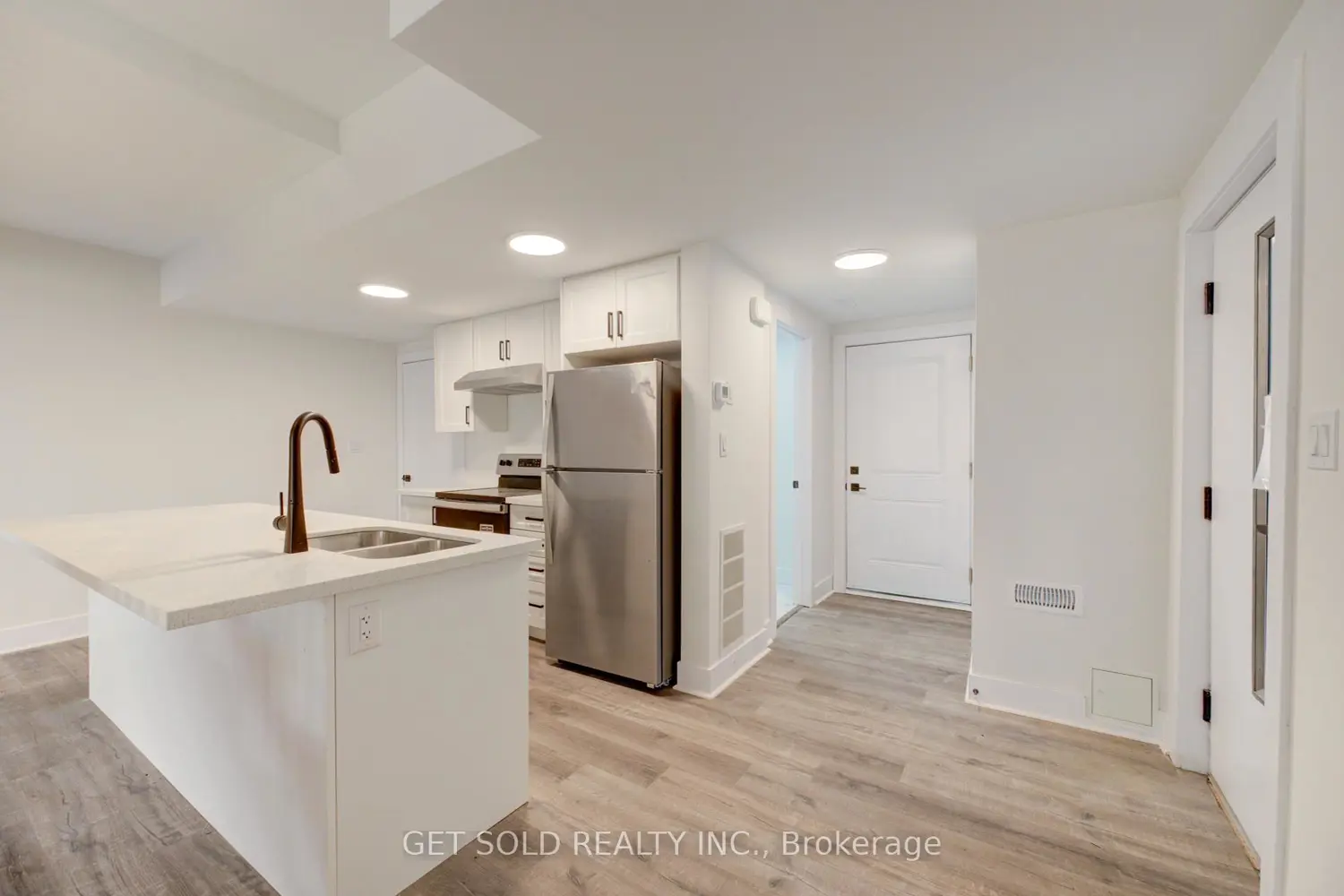 Additional image 6 of 6701 Thorold Stone Road 3