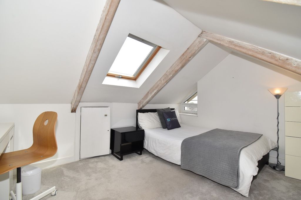 Additional image 13 of 5 bed detached house to rentAntron Hill, Penryn TR10