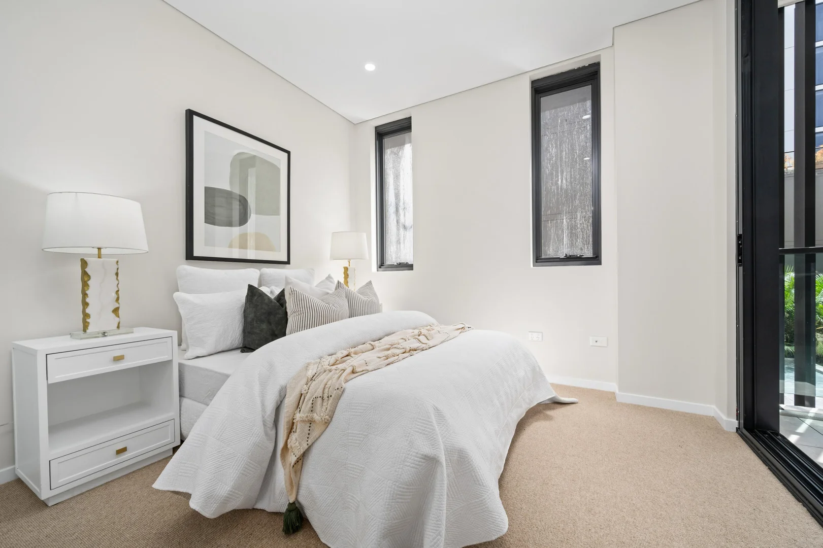 Additional image 8 of 303b/8 Oaks Avenue, Dee Why NSW 2099