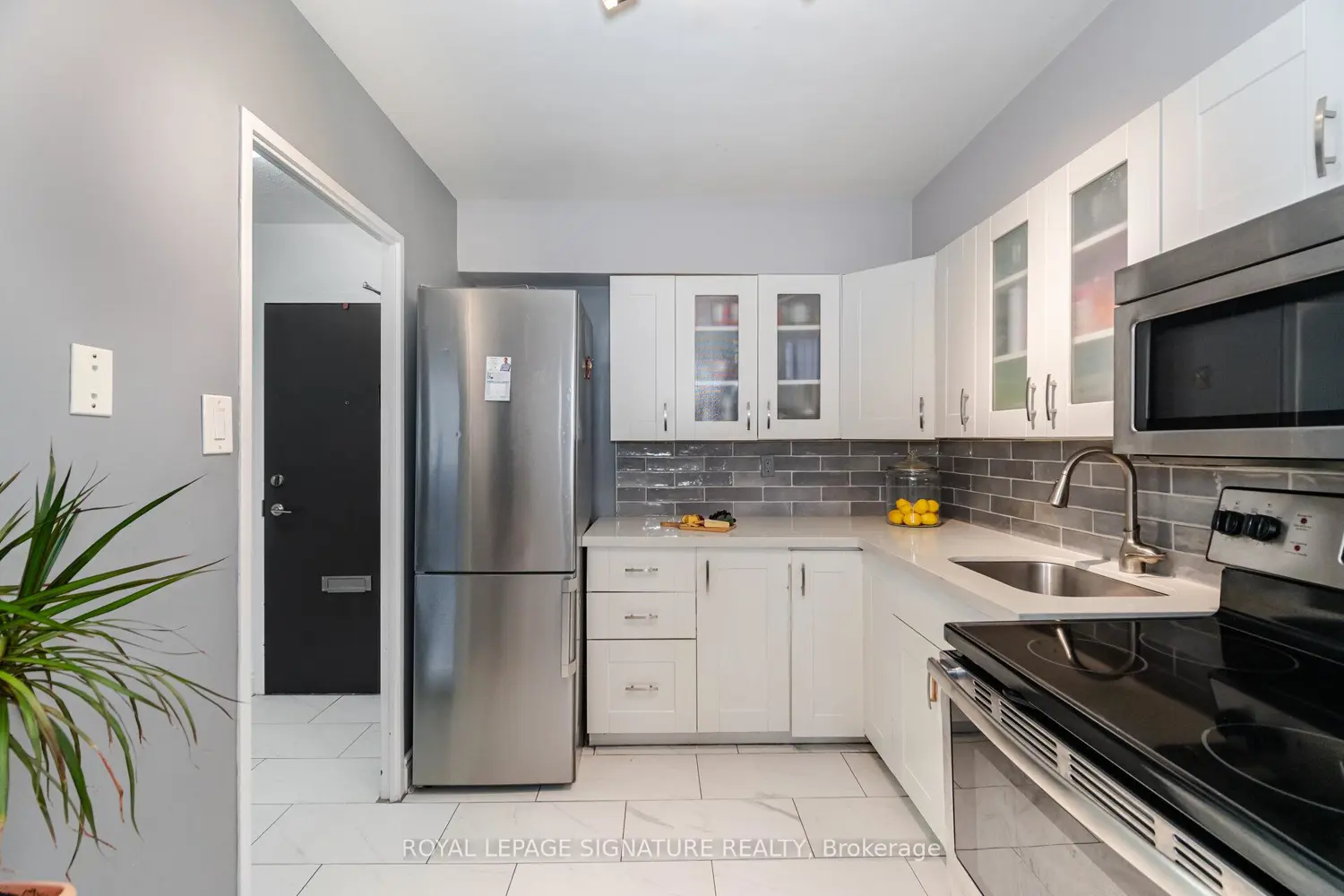 Additional image 2 of 451 The West Mall Drive 1212