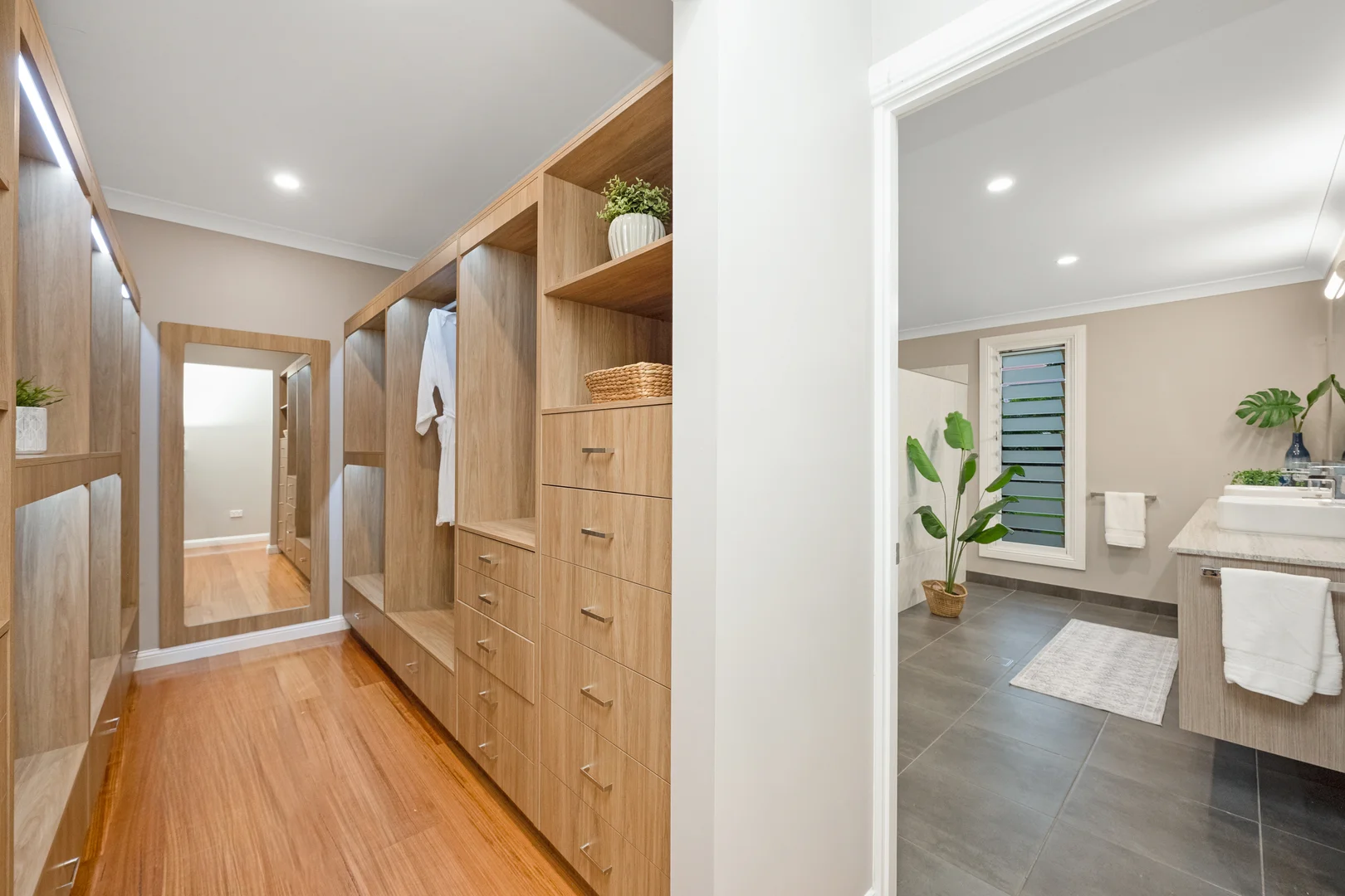 Additional image 10 of 11 Fraire Street, Hermit Park QLD 4812