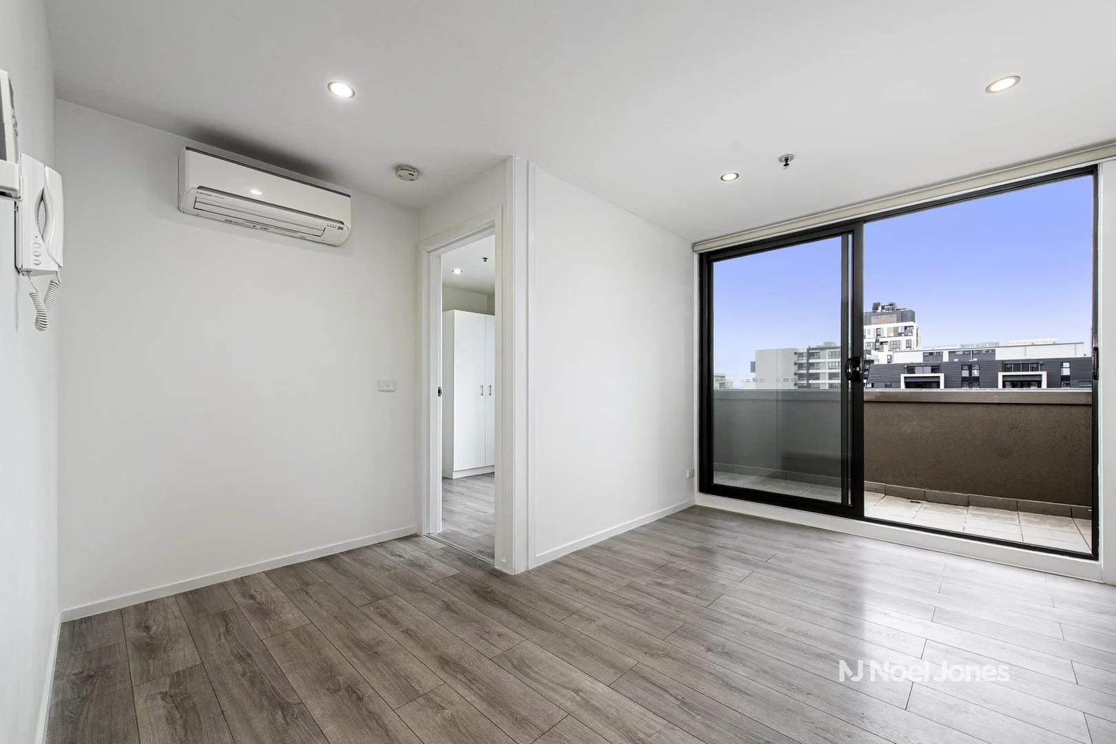 Additional image 5 of 403/1 Wellington Road, Box Hill VIC 3128