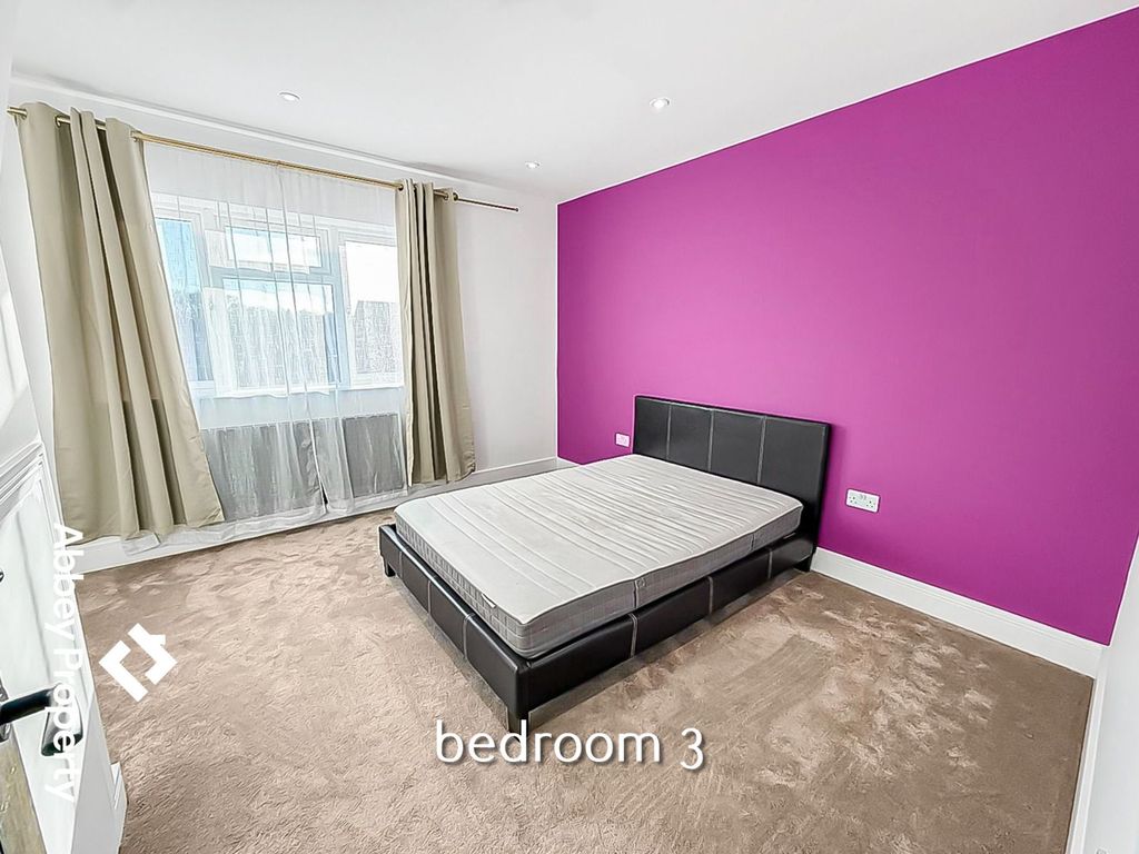 Additional image 21 of 5 bed semi-detached house to rentPriestleys, Luton LU1