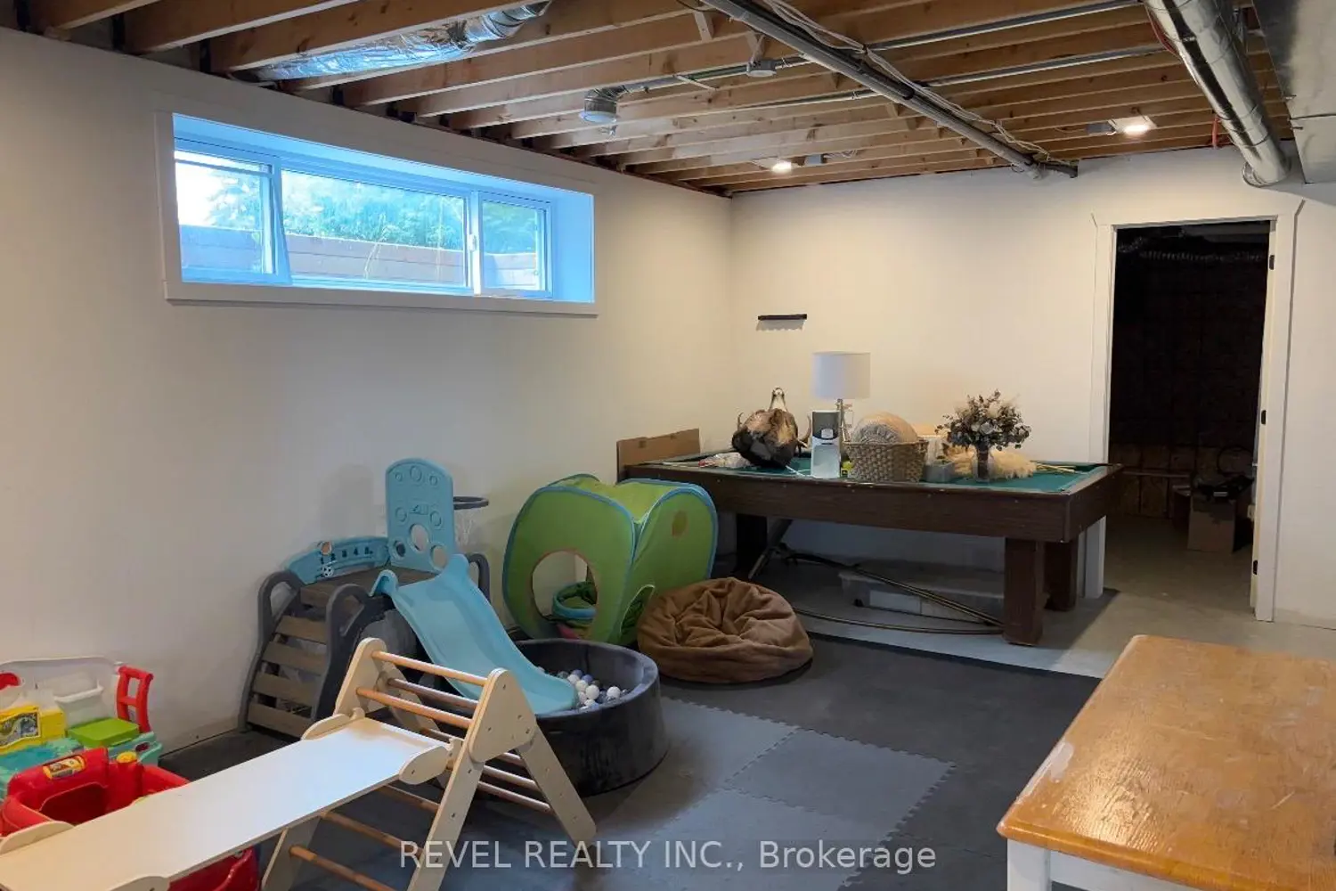 Additional image 19 of 172 Thirteenth Avenue