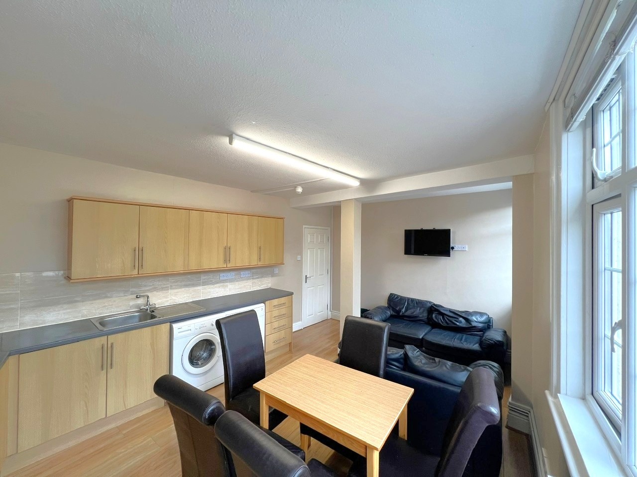 Additional image 5 of 5 Bed Flat, St. Nicholas Street, BS1, N1 7GU