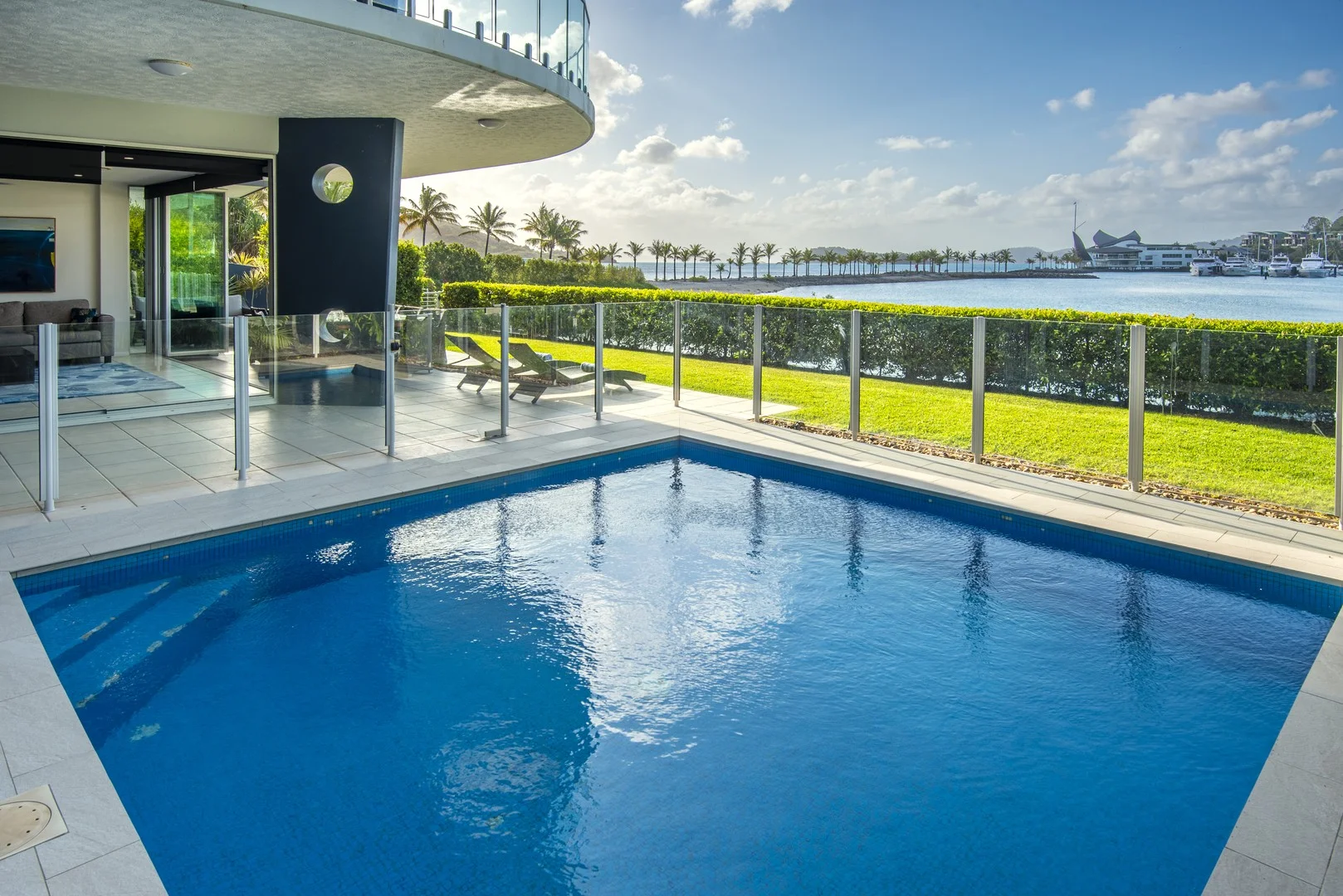 Pavillions 21/1 Airport Drive, Hamilton Island QLD 4803