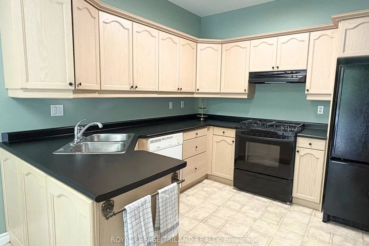 Additional image 15 of 10 Cadeau Terrace 7