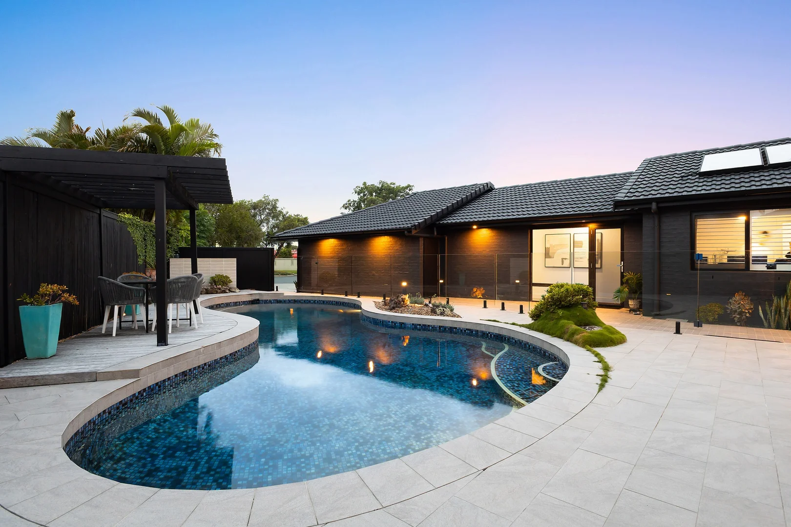 Additional image 25 of 6 Chale Court, Bundall QLD 4217