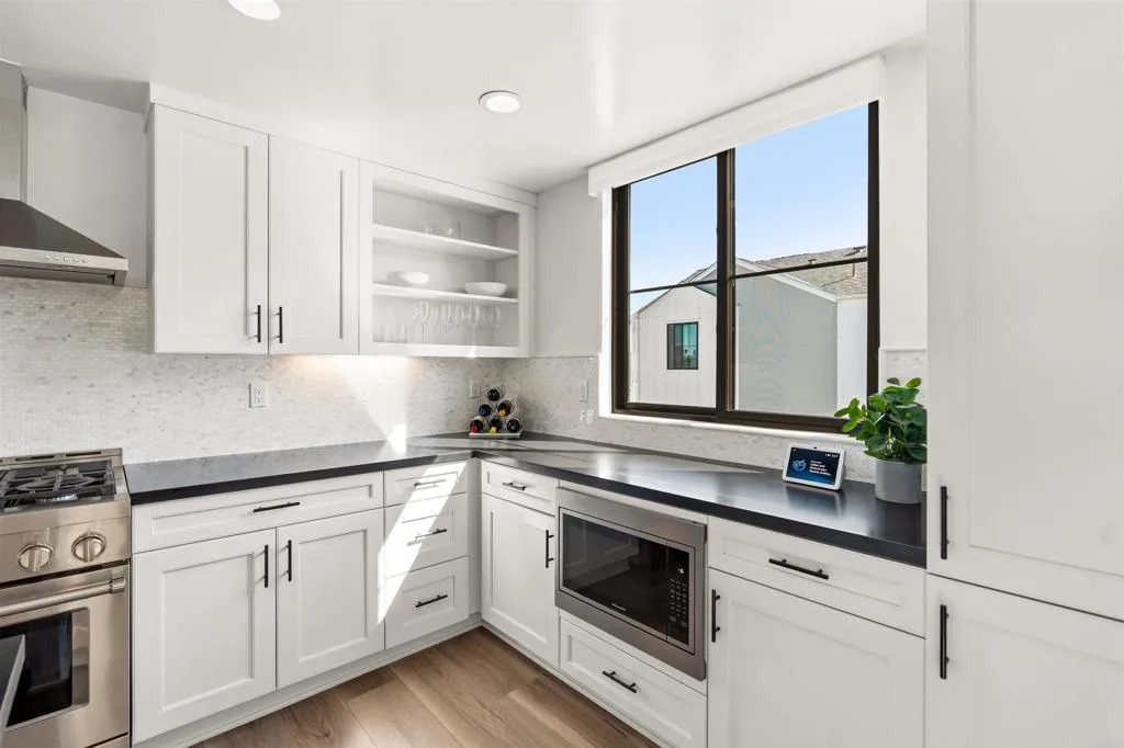 Additional image 92 of 1044 Palmaria Court, Encinitas, CA 92024