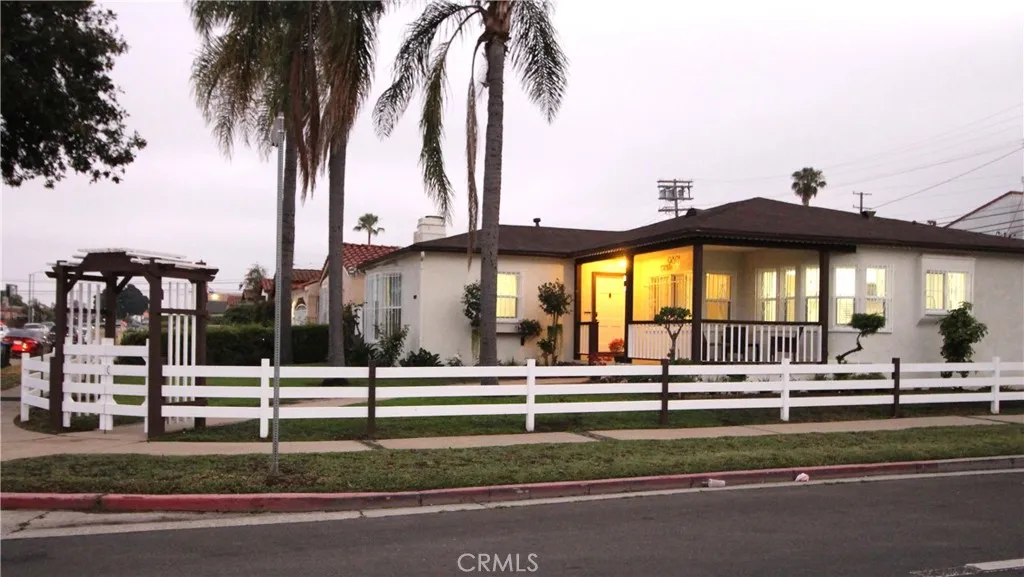 Additional image 17 of 9801 S Hobart Boulevard, Los Angeles, CA 90047