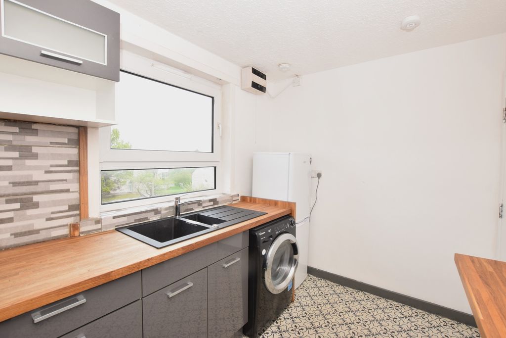 Additional image 5 of 1 bed flat to rentAlmada Grove, Hamilton, South Lanarkshire ML3