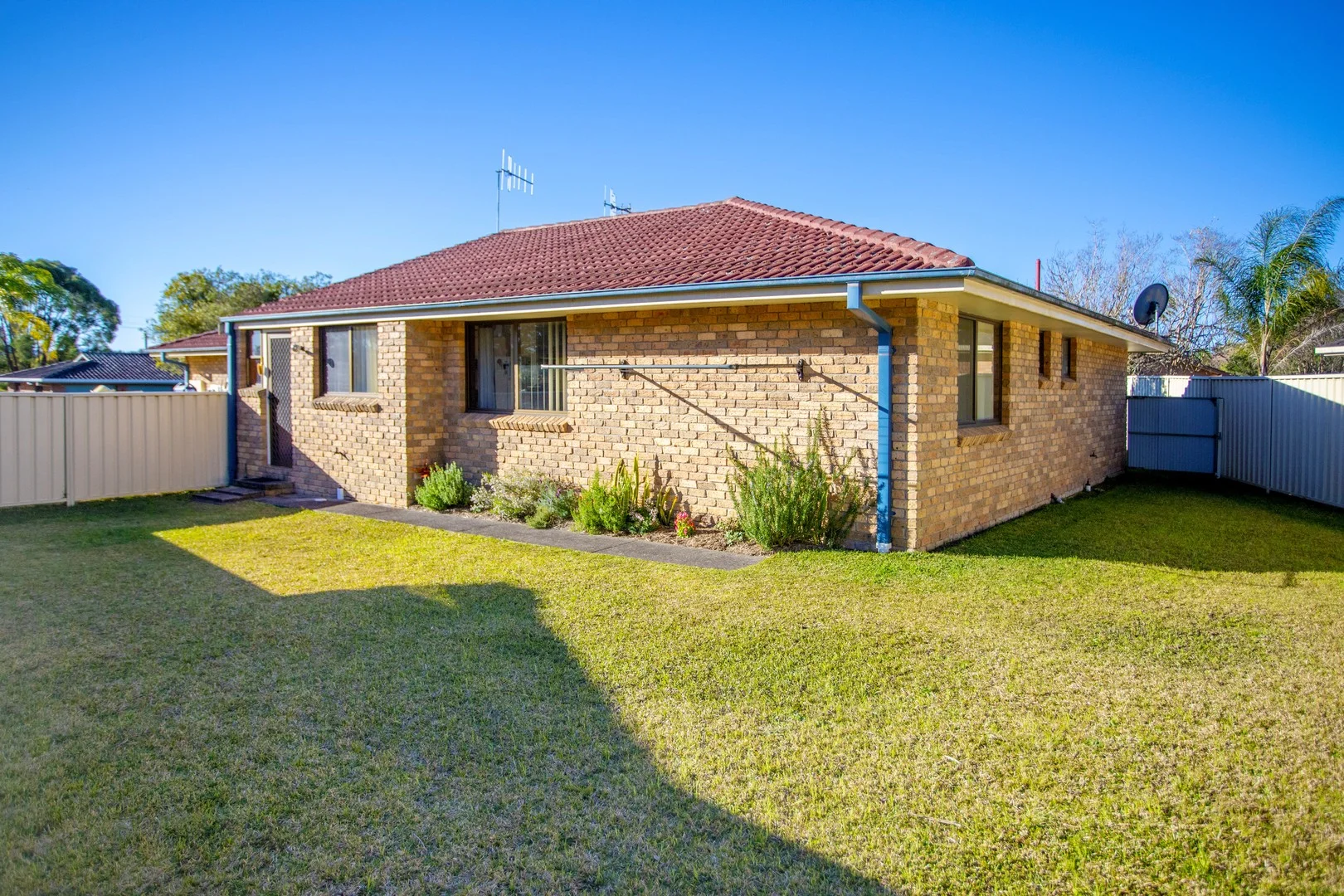 1/2 Willow Close, Taree NSW 2430