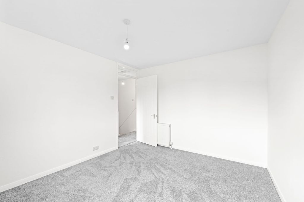 Additional image 22 of 4 bed terraced house to rentNigel Rise, Livingston EH54