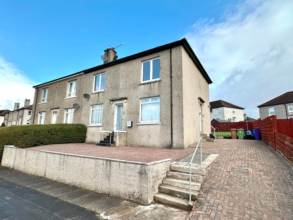 2 bed flat to rentMace Road, Knightswood, Glasgow G13