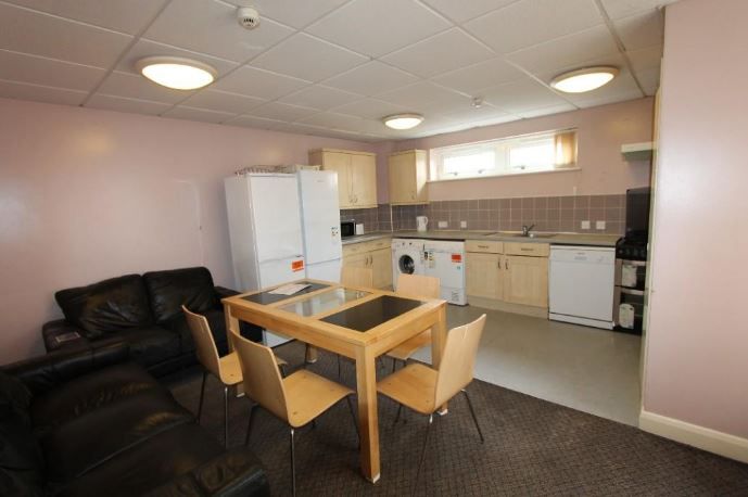 Additional image 2 of 6 bed flat to rentUnion Court, Leamington Spa CV31